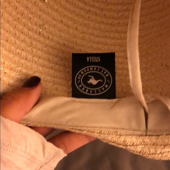 Beige full brim hat - Picture 3 of 3